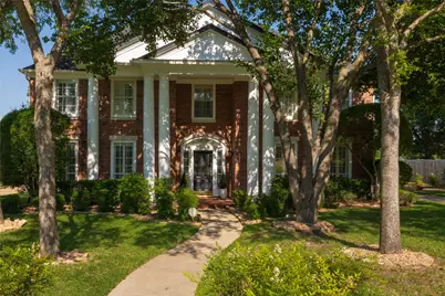 585 Oak Hill Drive, Southlake, TX 76092 - Photo 3
