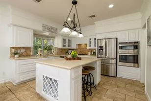 585 Oak Hill Dr, Southlake, TX 76092 - Photo 15