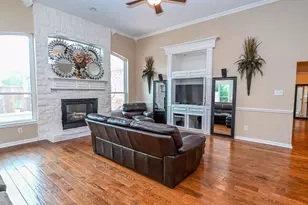 189 Bricknell Ln, Coppell, TX 75019 - Photo 3