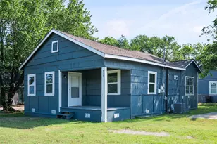 517 S 3rd St, Corsicana, TX 75110 - Photo 1