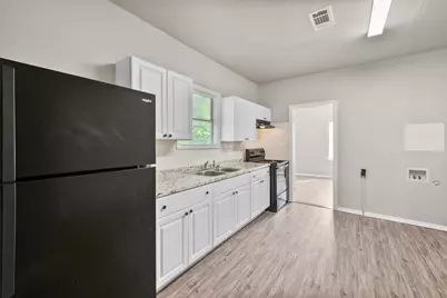 517 S 3rd Street, Corsicana, TX 75110 - Photo 11