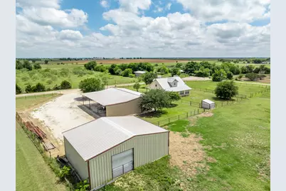 560 Meadow Lane, Crawford, TX 76638 - Photo 1