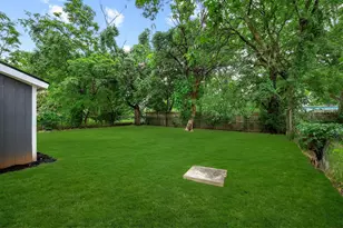 207 Pecan St, Whitesboro, TX 76273 - Photo 25