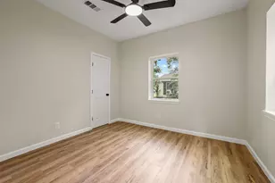 207 Pecan St, Whitesboro, TX 76273 - Photo 17