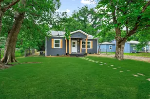 207 Pecan St, Whitesboro, TX 76273 - Photo 3