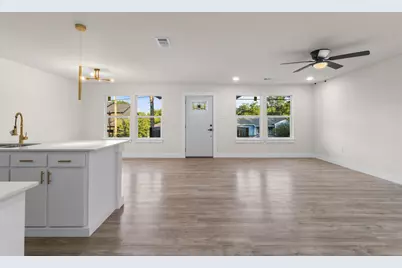 1507 E Waco Avenue, Dallas, TX 75216 - Photo 13