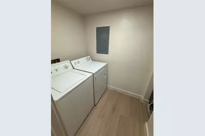 230 E 5th Street #303, Dallas, TX 75203 - Photo 7