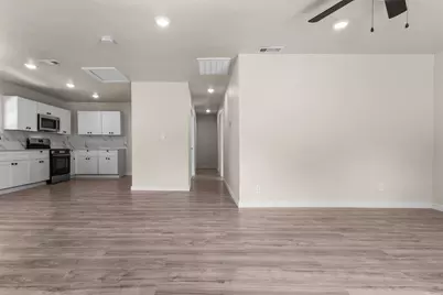 4318 Jamaica Street, Dallas, TX 75210 - Photo 7