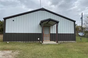 1577 Co Rd 4757, Boyd, TX 76023 - Photo 1