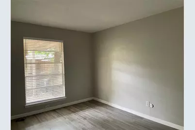 13722 Flagstone Lane, Dallas, TX 75240 - Photo 11