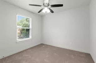 312 E Shepherd St, Denison, TX 75021 - Photo 11