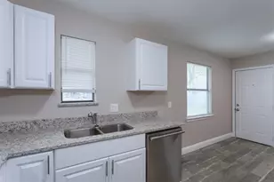 507 Oak St, Princeton, TX 75407 - Photo 9