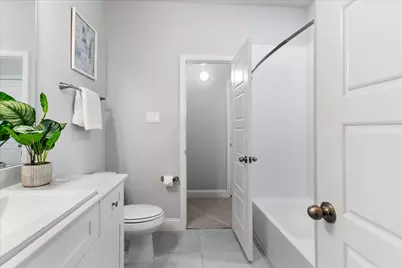12995 Wimbledon Way, Farmers Branch, TX 75234 - Photo 27