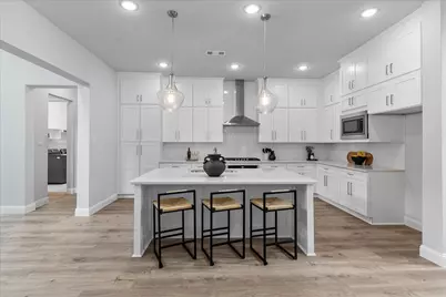 12995 Wimbledon Way, Farmers Branch, TX 75234 - Photo 9