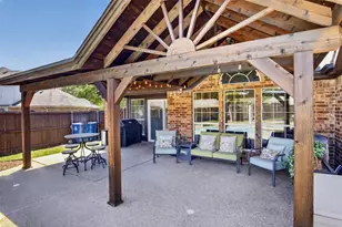 8502 Sawgrass Ln, Rowlett, TX 75089 - Photo 3