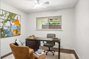 8716 Echo Valley Dr, Dallas, TX 75243 - Photo 17