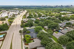 8716 Echo Valley Dr, Dallas, TX 75243 - Photo 31