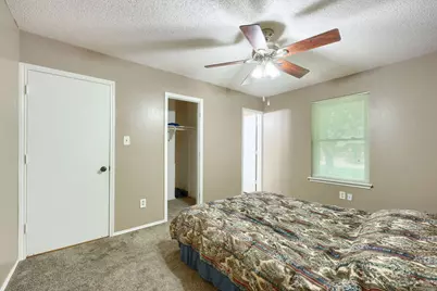 5901 Guildwood Drive, Arlington, TX 76017 - Photo 15