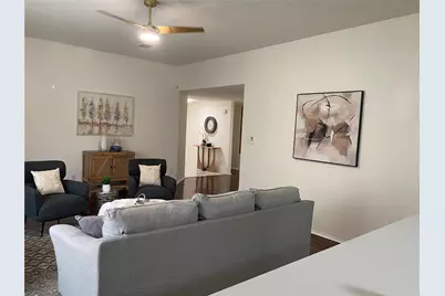 5534 Mandarin Way, Dallas, TX 75249 - Photo 11