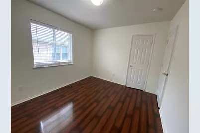5534 Mandarin Way, Dallas, TX 75249 - Photo 33