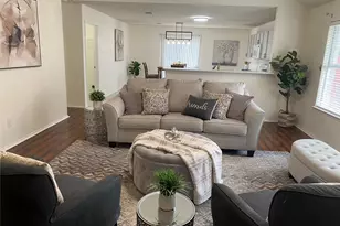 5534 Mandarin Way, Dallas, TX 75249 - Photo 5