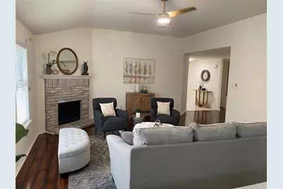 5534 Mandarin Way, Dallas, TX 75249 - Photo 5