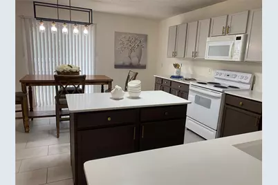 5534 Mandarin Way, Dallas, TX 75249 - Photo 15
