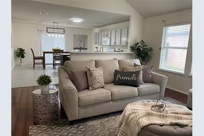 5534 Mandarin Way, Dallas, TX 75249 - Photo 9