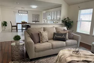 5534 Mandarin Way, Dallas, TX 75249 - Photo 9