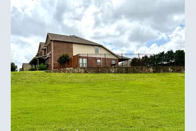 4539 Glenshire Court, Sachse, TX 75048 - Photo 3
