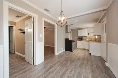 4913 Calmont Avenue, Fort Worth, TX 76107 - Photo 7