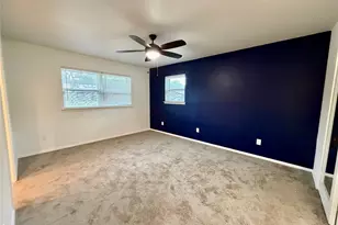 2021 Lexington Pl, Bedford, TX 76022 - Photo 13