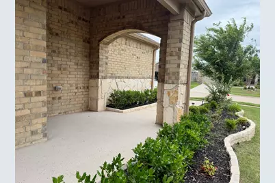 200 Sleepy Willow Lane, McKinney, TX 75071 - Photo 7