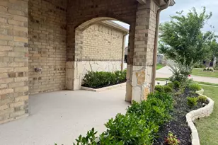 200 Sleepy Willow Ln, McKinney, TX 75071 - Photo 7