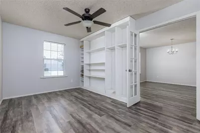 9804 Thomas Jefferson Drive, McKinney, TX 75072 - Photo 13