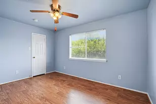 1037 Monarch Dr, Lewisville, TX 75067 - Photo 25