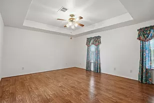 1037 Monarch Dr, Lewisville, TX 75067 - Photo 17