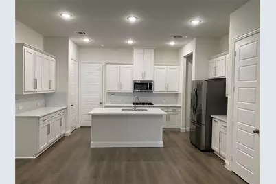 1919 Diyaa Court, Farmers Branch, TX 75234 - Photo 5