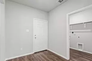 14104 Danesdale Dr, Pilot Point, TX 76258 - Photo 7