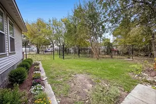 1315 Whitley Dr, Dallas, TX 75217 - Photo 9