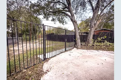 1315 Whitley Drive, Dallas, TX 75217 - Photo 37