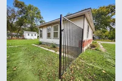 1315 Whitley Drive, Dallas, TX 75217 - Photo 1