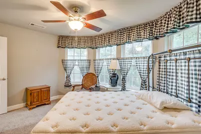 263 Oak Creek Circle, Springtown, TX 76082 - Photo 17