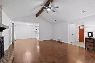 424 Ferenz Ave, Crowley, TX 76036 - Photo 7