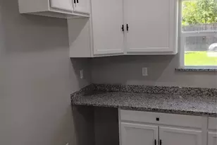 3913 Schwartz Ave, Fort Worth, TX 76106 - Photo 9