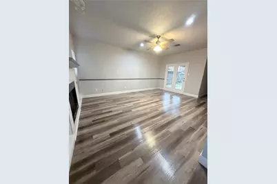 807 Burr Oak Drive, Lewisville, TX 75067 - Photo 7