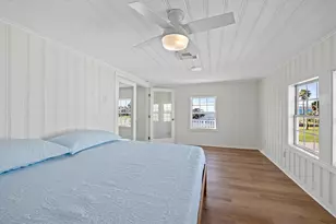 23221 Galceran Dr, Galveston, TX 77554 - Photo 33