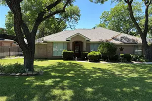 8912 Green Leaves Dr, Granbury, TX 76049 - Photo 1