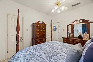 8912 Green Leaves Dr, Granbury, TX 76049 - Photo 25