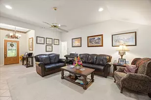 8912 Green Leaves Dr, Granbury, TX 76049 - Photo 13